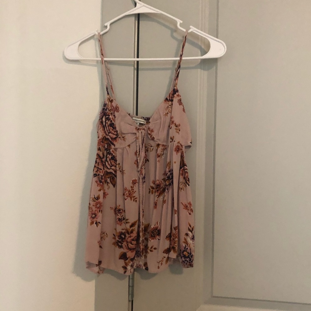 *GIVING AWAY SOON* American Eagle Floral Top